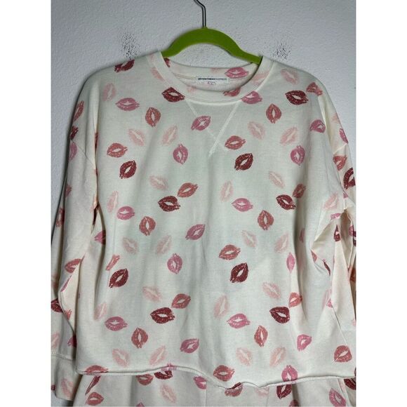 Grayson Threads Womens Sleepwear Set Size L Kiss Print Top & Shorts Cotton Blend - Picture 2 of 14